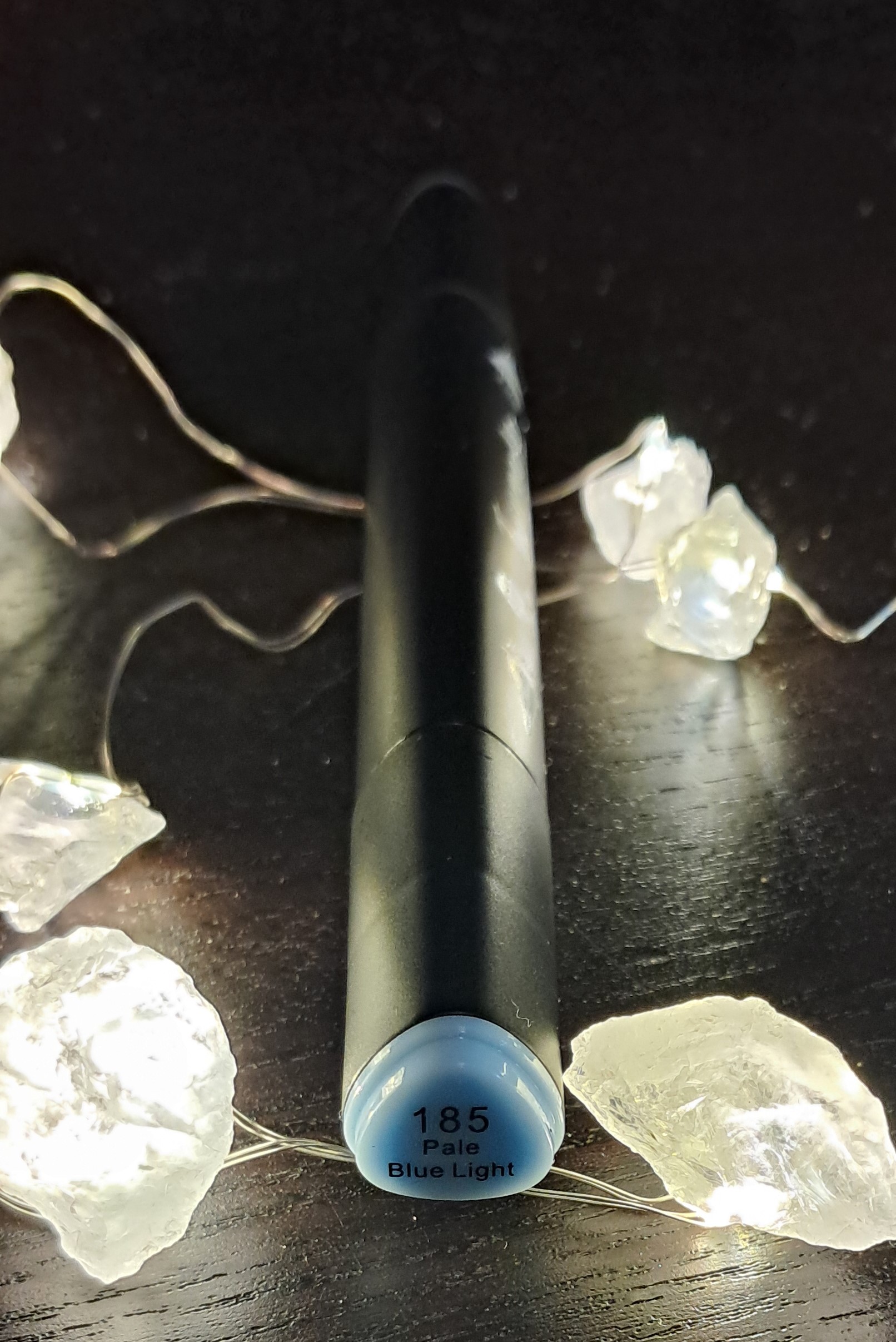 Pale Blue Light - Afbeelding 2